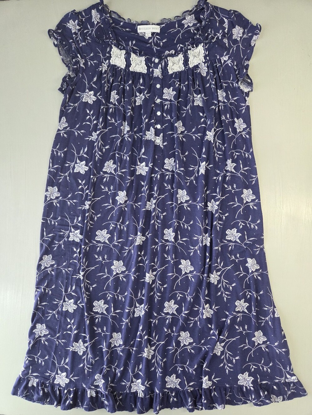 Eileen West Floral Nightgown